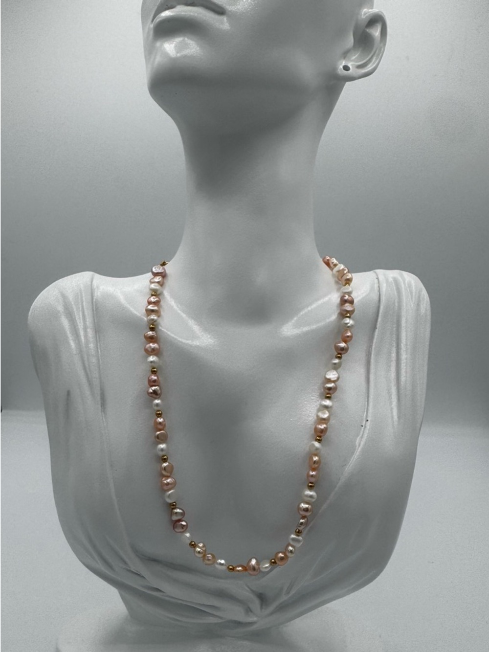 Oshena Coralie Freshwater Pearl Necklace Women Pink White Baroque Bead MSRP $170